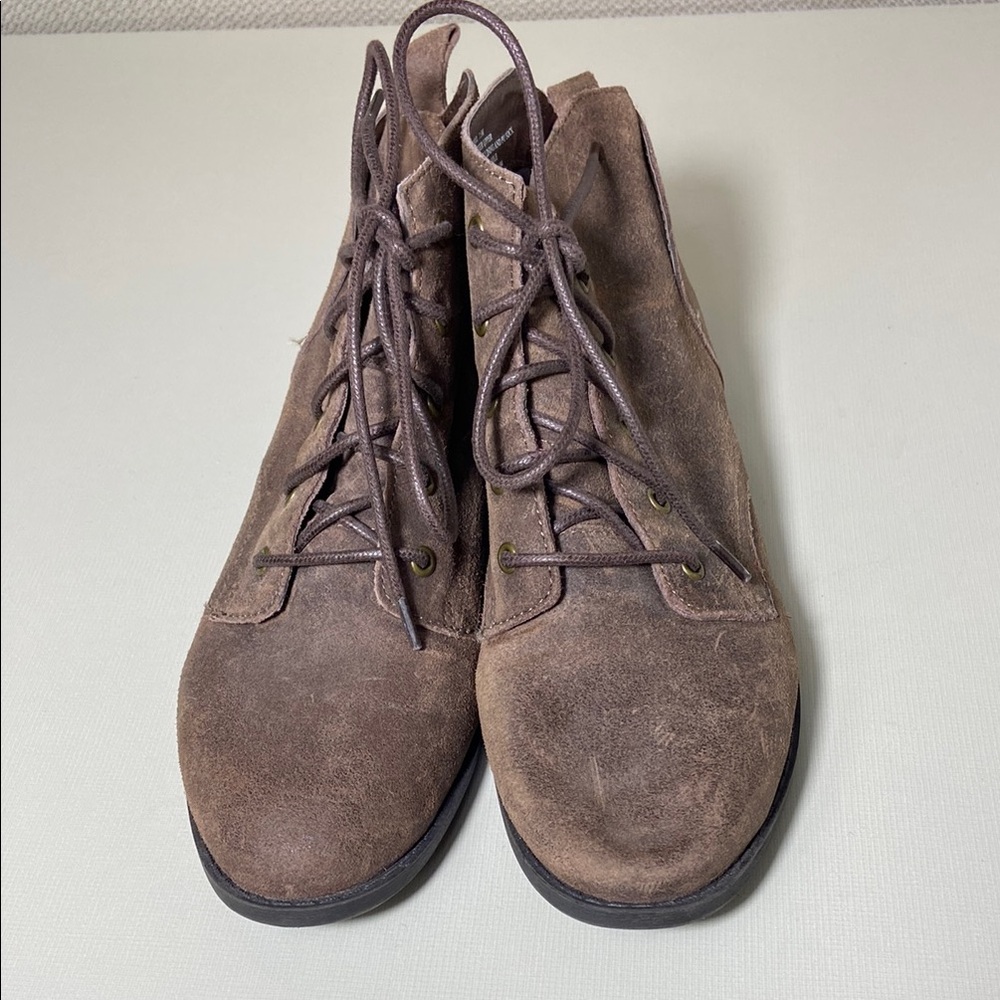 Steve Madden Brown Ankle Boots
